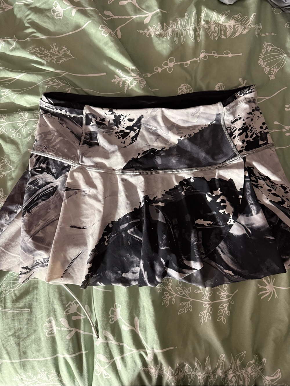 lululemon athletica Black and White Printed Skater Skirt